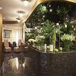 Doubletree By Hilton Szálloda A Coruña