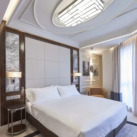 ホテル Doubletree By Hilton
