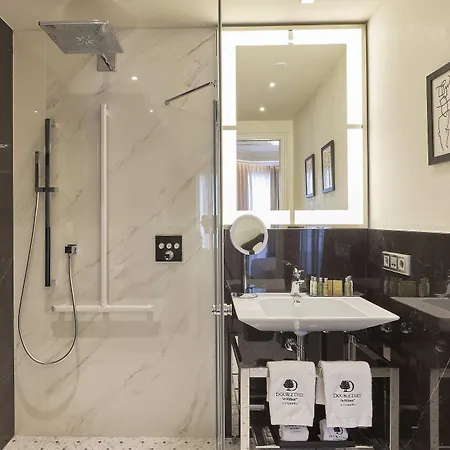 Doubletree By Hilton Hotel 4*