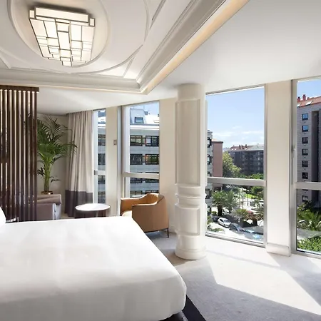 Doubletree By Hilton Hotel A Coruña