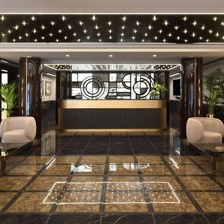 Ξενοδοχείο Doubletree By Hilton