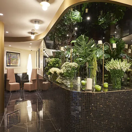 Doubletree By Hilton Hotel La Corogne