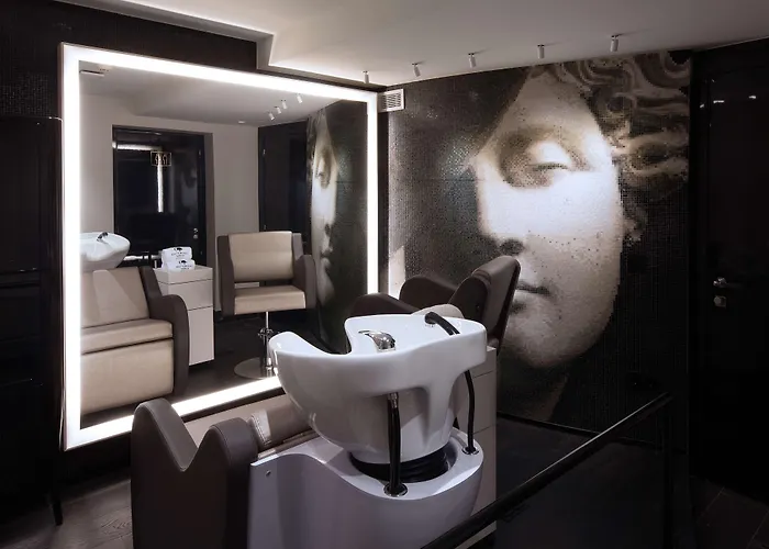 ホテル Doubletree By Hilton 4*