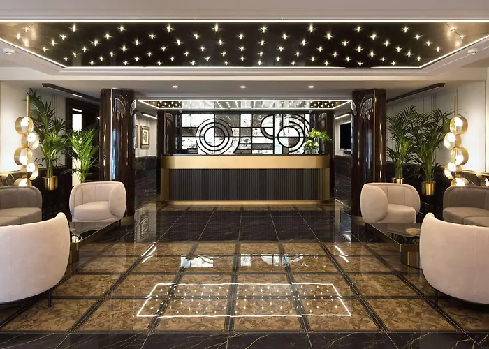 Doubletree By Hilton فندق